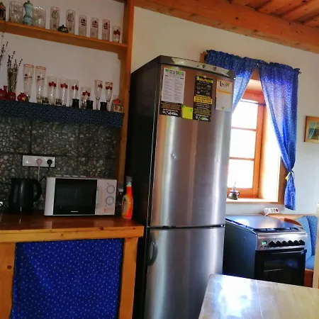 بيت للعطل Julianna Nyaralo