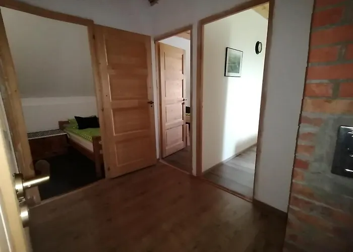 Julianna Nyaralo Case de vacanță